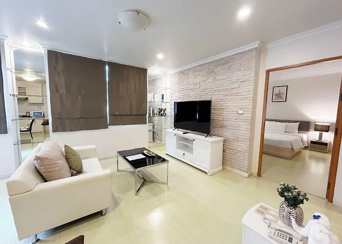 Pacific 39 Hotel 3*