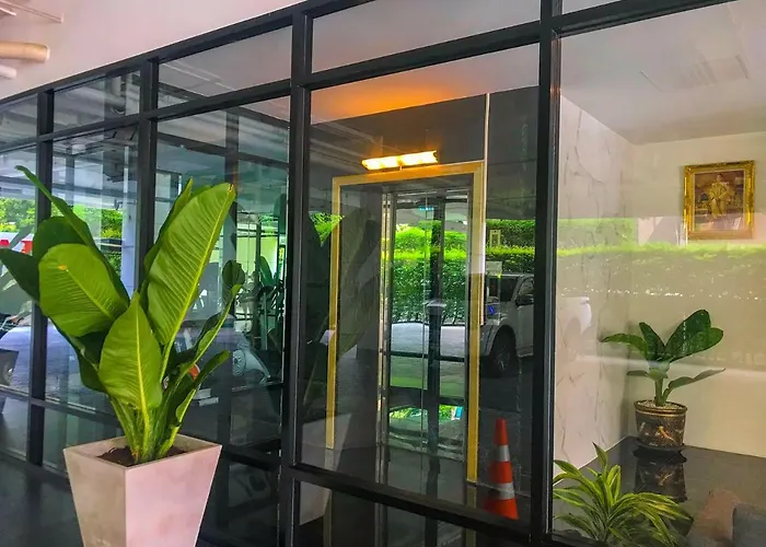 Pacific 39 Hotel